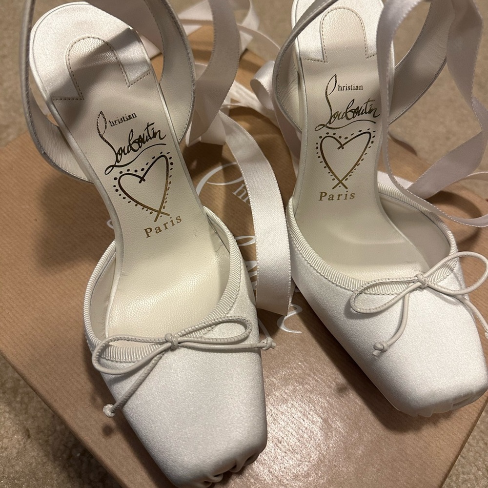 Christian louboutin heels. Cassia Lace Up Ivory color